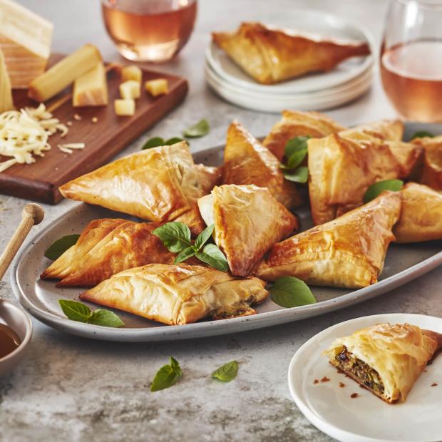 Phyllo Pastry with Nuts, Cranberries & OKA Raclette