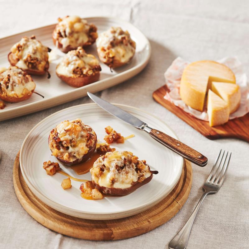 Baked pear with OKA cheese